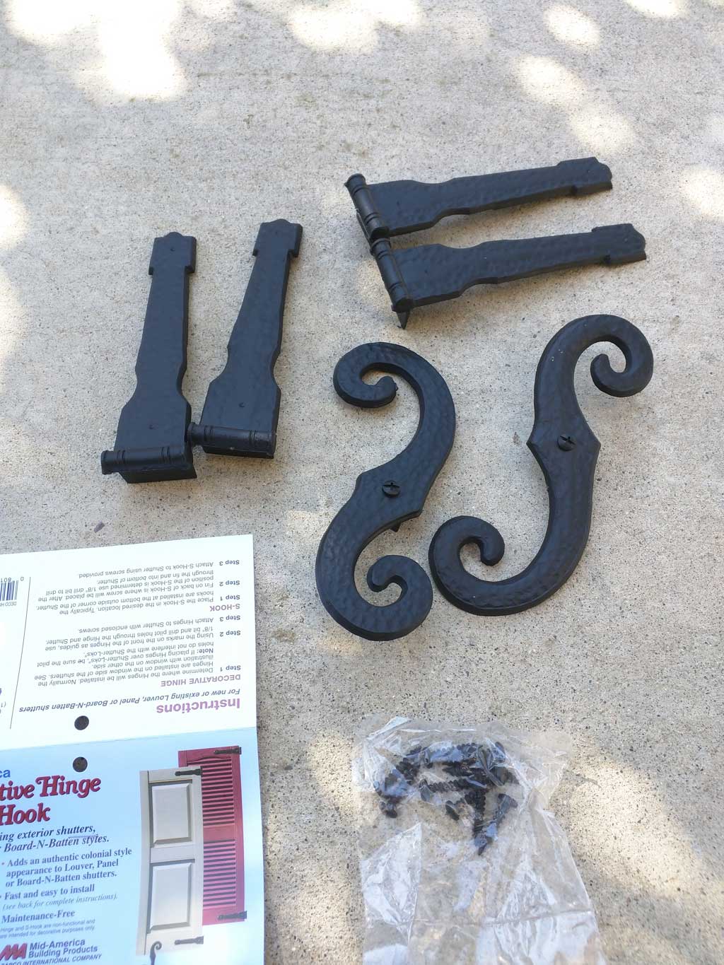 Decorative SHooks Faux Shutter Hinges Larson Shutter